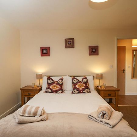 Roan Cottage Lydiard Millicent Esterno foto